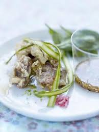 Recette Pintade Croustillante Aux Legumes Par Pierre Sang Boyer 750g Recette Pintade Recette Alimentation Croustillant
