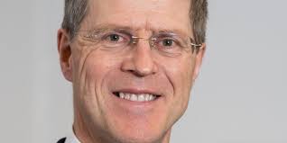 RPS honours Professor Tony Avery OBE for excellence in prescribing safety  and patient care