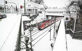 Bahn Nrw Schnee Chaos Sorgt Fur Massive Zug Ausfalle Und Verspatung Auch Dienstag Radio Essen