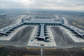 Lift iron lady kembali membawa wisatawan ke puncak 300 meter (1.000 kaki) dan pemandangan megah ibu kota prancis saat marching band dimainkan. Bandara Baru Di Istanbul Dibangun Dengan Baja Setara 80 Menara Eiffel Halaman All Kompas Com