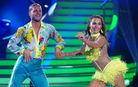 „er ist ein strenger juror. Rurik Gislason Neues Projekt Nach Let S Dance
