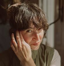 Alejandra Cerda's Instagram, Twitter & Facebook