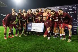 ¡Lanús a Cuartos! Triunfo con Goles, Polémica y un Arbitraje Caliente - Imagen principal del artículo