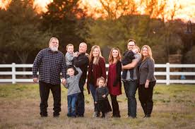 Make family photos with your kids, and parents in interesting way. 6 Tips To Take The Worry And Blurry Out Of Extended Family Photo Sessions Click Magazine