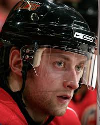 Happy 46th birthday, Kristian Huselius! The forward played 216 games with  the Flames, scoring 74 goals and 182 points!