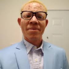 I was lucky enough to grow up surrounded by relatives—grandparents,  aunties, uncles, cousins, and more—with stories to tell and a willingness  to share them. Over the years, through these conversations, I learned