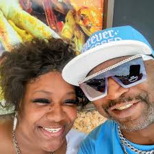 Renee Baldwin (@renee.drake.5)