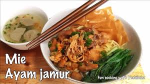 Cara membuat mie ayam enak dan gurih. Berbagi Cara Menurut Munand Cara Memasak Mie Ayam