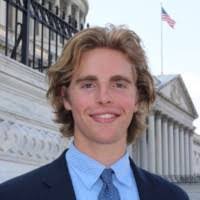 Mary Sennott's Instagram, Twitter & Facebook