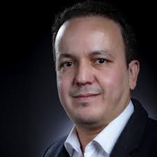 J'ai le plaisir de vous présenter Michael Benyahia. Futur champion du monde  de Formule 1.