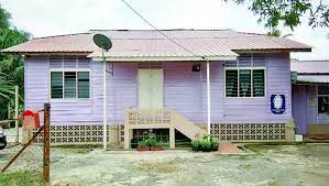 It is a pretty large village, probably a regional center in the cabang county and it should actually be large enough to be defined as a town. Idea Deko Rumah Kayu Bajet Terhad Dekorasi Rumah Sewa Papan