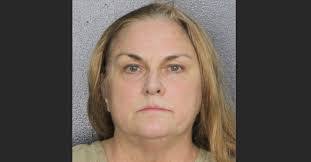 Ann Shoff's Instagram, Twitter & Facebook