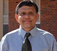 Physics Professor named Distinguished Scholar by Fermilab