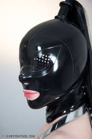 Pin On Latex Maske