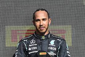 Verstappen quickly ate into that lead, kept calm and then positioned himself perfectly to attack on a long straight in the way hamilton has done countless times in his record 98 wins. 61nhxrmeloo Cm