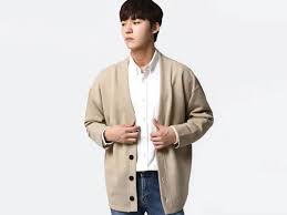 Top 06 cách phối đồ với áo khoác len dáng dài cho nam thu hút phái nữ -  Coolmate