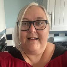 Keeping airfried foods hot and crispy