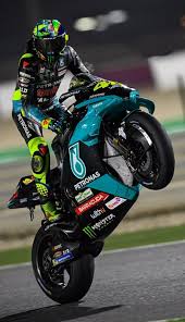 Berita soal valentino rossi pensiun di pertengahan motogp 2021 pertama kali diberitakan media asal spanyol, el periodico. 900 Rossi Ideen In 2021 Motorrad Valentino Rossi Motogp Valentino Rossi