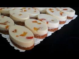 Moelleux Aux Amandes Et Chocolat Blanc حلوة عصرية باللوز و الشكولاتة البيضاء Youtube Chocolate Chip Cookies Food Desserts