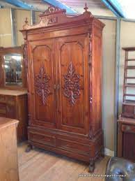 Antichita Il Tempo Ritrovato Antiquariato E Restauro Sardegna Antica Tutto Sardegna Mobili Antichi Armadio Antico Negozi Di Antiquariato