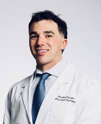 Brennan Bates , E.I.