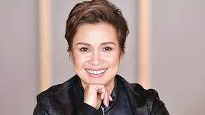 Salonga would later describe the song as the song that changed her life.1 she was 18. Lea Salonga Defends Idol Judges
