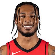 Gabe Ikard was an All-American lineman for th…