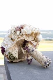 This Bride Took Lace From Her Mother S Wedding Dress And Wrapped It Around Her Bouquet There S So Many Ways To Inco Mom Wedding Dress Wedding Bouquets Wedding