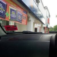 Bank rakyat indonesia (bri) adalah salah satu bank komersial terbesar di indonesia yang selalu mengutamakan kepuasan nasabah. Bank Rakyat Bank In Kuantan