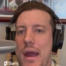 Danielle Kirtley's Instagram, Twitter & Facebook