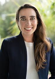 Maria Bonner's Instagram, Twitter & Facebook