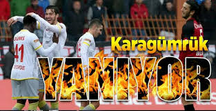 Fatih karagümrük s.k., also called karagümrük, is a turkish professional football club based in the karagümrük neighbourhood of the fatih district in . ØªÙˆÙŠØªØ± Siyah Coraplilar Ø¹Ù„Ù‰ ØªÙˆÙŠØªØ± Karagumruk Yaniyor Fatih Terim Serinlemeye Calisiyor Kgvgs Https T Co Gf4vbc1m9o