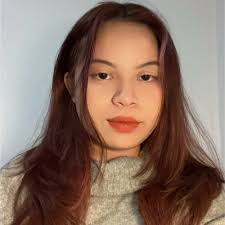 Ashley Dilks's Instagram, Twitter & Facebook