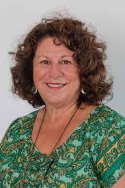 Donna Lockett's Instagram, Twitter & Facebook