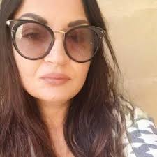 ▷ English tutors in Malta