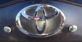 Genuine 2008 toyota prius parts have been engineered to meet toyota's safety, reliability, and functionality standards. Seeking Advice On Replacing Rear Garnish Trunk Handle Priuschat