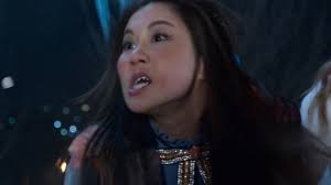 Dixie Sinclair's Instagram, Twitter & Facebook