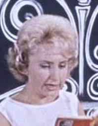 Komödie 1962 mit karin dor/heinz erhardt/harald juhnke. Ohne Krimi Geht Die Mimi Nie Ins Bett Heinz Erhardt Datenbank
