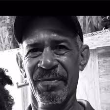 Dios te tenga en un mejor lugar padre mío 🤍🙏 Hoy ya son siete días de tu  partida y te extraño como ayer Nunca serán suficientes los besos y los  abrazos porque hoy quiero abrazar. Te amo y te extraño ...