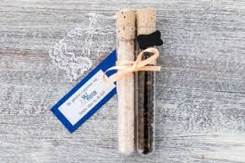 Befüllen sie jeweils eines der kleinen gläschen mit salz und das andere mit pfeffer. Reagenzglaser Bei Der Hochzeit Top 7 Ideen Fur Gastgeschenke