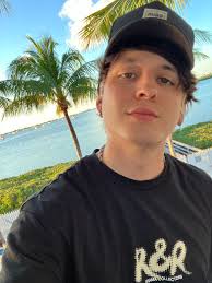 eduardo (Carson's Version) (@educarsongress)