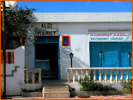 Bereits einige tage oder in manchen fällen sogar wochen werden die kommenden angebote im sortiment online angekündigt und vorgestellt. Auch In Tunesien Gibts Aldi Foto Bild Africa North Africa Tunisia Bilder Auf Fotocommunity