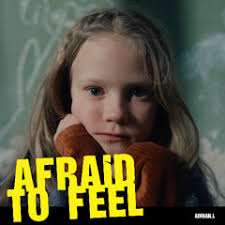 Listen to PREMIERE: Yesca