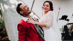 Hal ini terkait video keduanya yang sedang. Rilis Single Duet Suara Istri Jerinx Sid Banjir Pujian