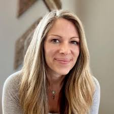 Krissy Dieruf Writer