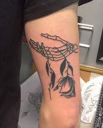 S W I P E Done These Dead Roses Pieces On My Dude Kasey This Past Week Deadroses Roses Tattoo Tat Dead Rose Tattoo Tattoos Rose Tattoo Meaning