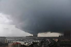 With winds of 86 kilometers (53 miles) per hour, destroying more than two dozen homes and triggering a power outage affecting 26,600 households, xinhua. 6 Dead 218 Injured After Tornado Hits Wuhan Sambad English