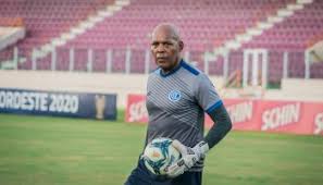O goleiro do santos futebol clube nos recebeu para quase uma hora de papo reto sobre o tumultuado caso de racismo que ele sofreu na arena grêmio, em porto alegre. Preparador De Goleiros Do Confianca Explica Trabalho Realizado Durante A Paralisacao Do Futebol Confianca Site