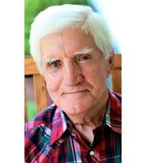 Leon Bowles's Instagram, Twitter & Facebook