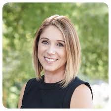 Bianca Wallace's Instagram, Twitter & Facebook